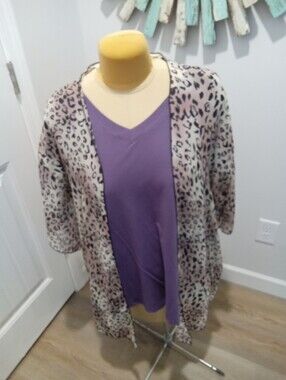 Loanna Plus Size 3X Purple V-Neck Short Sleeve Tee Shirt NWT